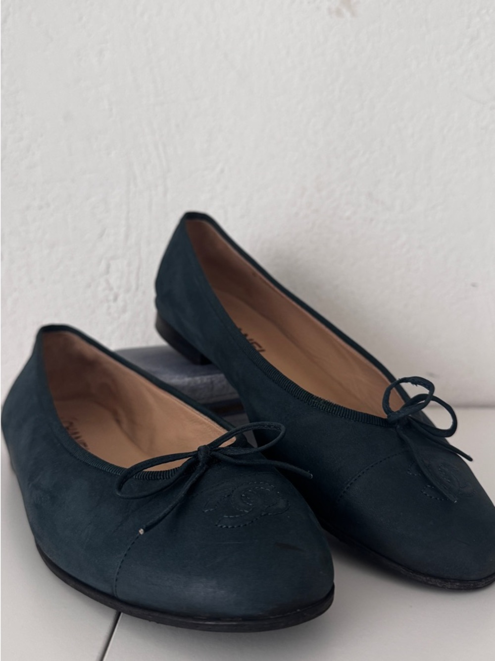 CHANEL Dark Teal/Navy Ballet flats Sz 41 / 10 / 10.5
